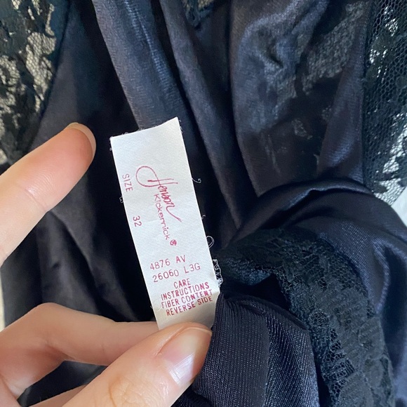 🪿Vintage Lace Henson Kickernick Black Nightgown with adjustable straps! - Picture 7 of 11